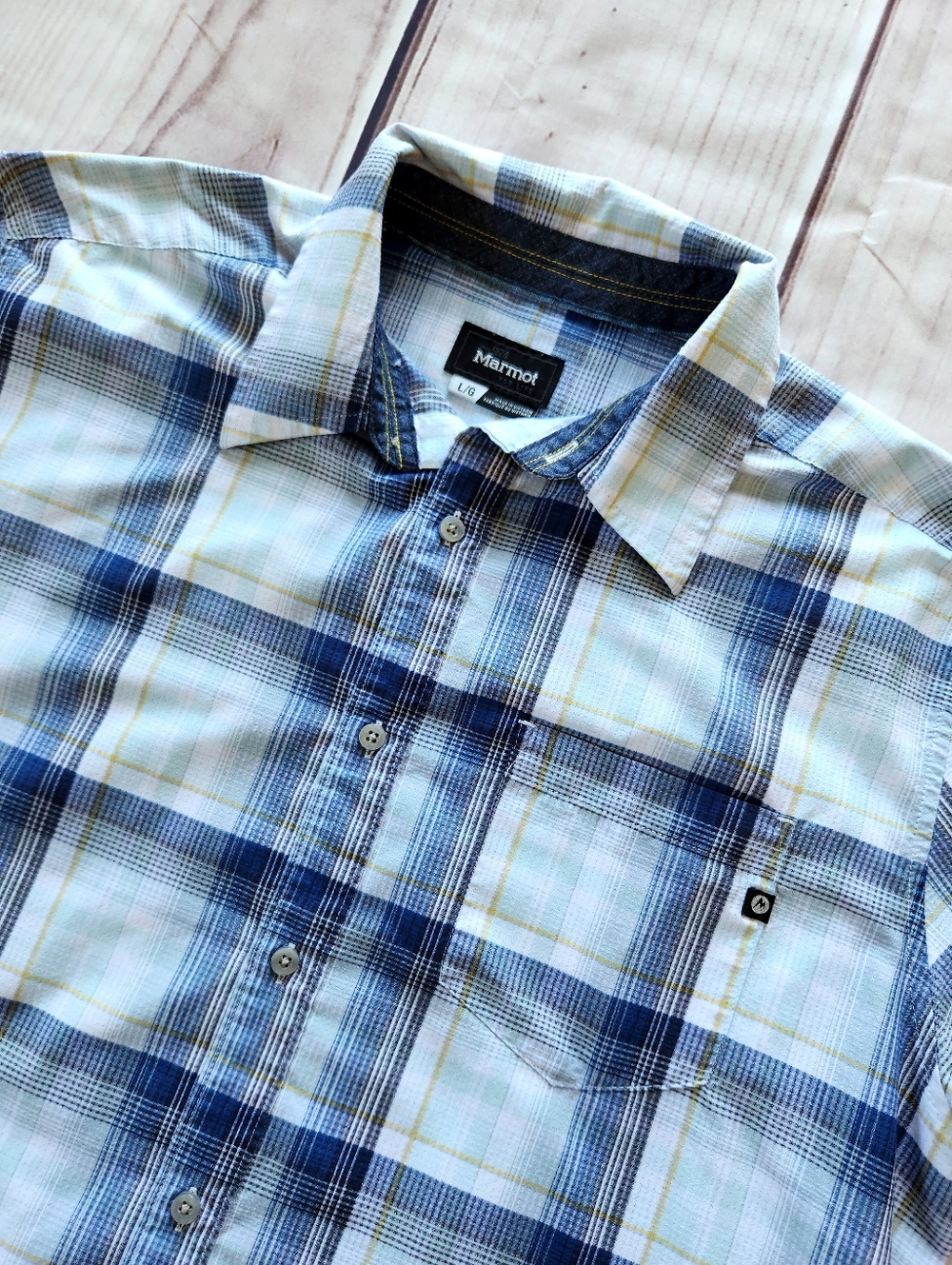 Marmot Short Sleeve Plaid Button Down Shirt Blue Aqua Yellow White, Men's Size L